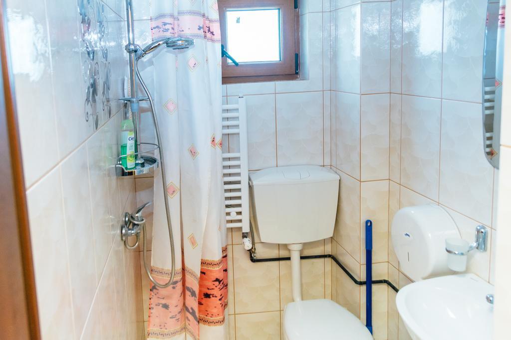 Casa Gherman 호텔 투르다 외부 사진
